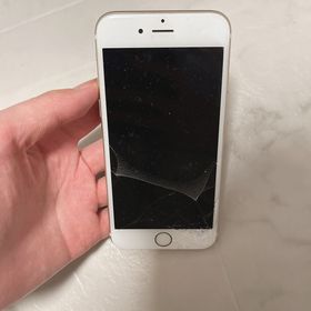 アイフォーン(iPhone)のiPhone 6 Gold 128 GB Softbank(スマートフォン本体) アイフォーン(iPhone)のiPhone 6 Gold 128 GB Softbank(スマートフォン本体)