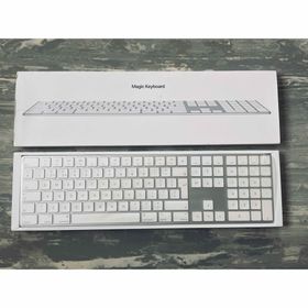 アップル(Apple)のApple Magic Keyboard テンキー付き 日本語配列 (PC周辺機器) アップル(Apple)のApple Magic Keyboard テンキー付き 日本語配列 (PC周辺機器)