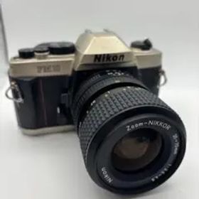 Nikon FM10 Zoom-NIKKOR 35-70mm f/3.5-4.8