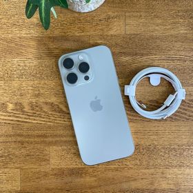 新品同様iPhone 16Pro 128GB ナチュラル国内版 SIMフリー送料無料