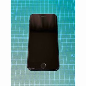 アイフォーン(iPhone)のアップル iPhone7 128GB ブラック(スマートフォン本体)