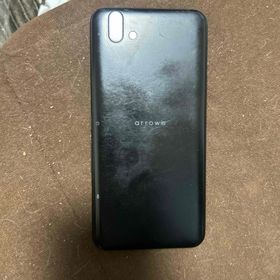 アローズ(arrows)のFUJITSU arrows U 801FJ ブラック(スマートフォン本体)