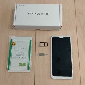 フジツウ(富士通)のarrows U ホワイト(スマートフォン本体)