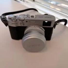 C*d様 フジフイルム FUJIFILM X100VI デジタルカメラ【中古｜お