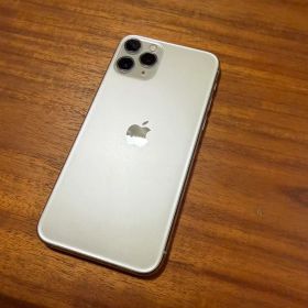 iPhone11pro本体 64GB シルバー/ホワイト