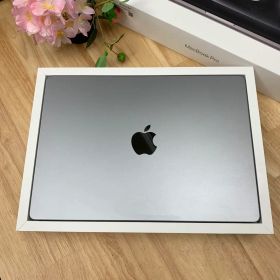 MacBook Pro 14インチ M3（2023） 新品 161,980円 中古 | ネット最安値