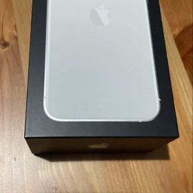 Apple iPhone 11 Pro シルバー 本体 256GB