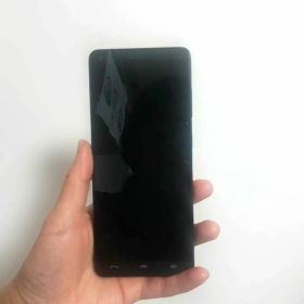 BASIO KYV47 Androidスマホ