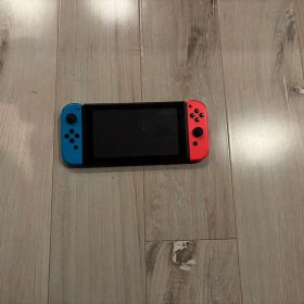 Nintendo Switch Lite 青と赤