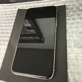 Apple iPhone 11pro バッテリー残量92%交換なし純正品 au