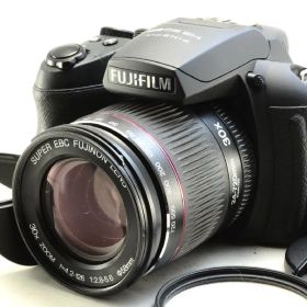 【良品】FUJIFILM FINEPIX HS20EXR / 単三電池駆動