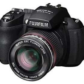 【中古】「非常に良い」FUJIFILM デジタルカメラ FinePix HS20EXR ブラック F FX-HS20EXR 1600万画素 EXR CMOSセンサー 広角24mm 光学30倍 3型クリア液晶