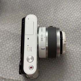 Nikon 1 J1 ホワイト 26040164