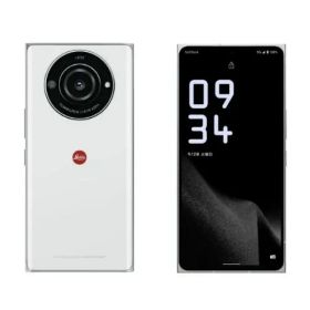 ほぼ新品 LEITZ PHONE 2 SoftBank Leica white