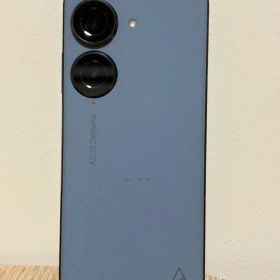 最終値下げ！ ASUS Zenfone 10 256gbデュアルカメラ ブルー