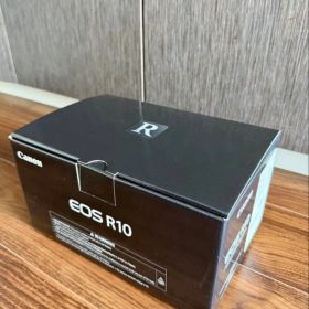 Canon EOS R10 本体と付属品セット