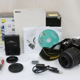 【返品保証】 【シャッター440回】ニコン Nikon D5200 DX AF-S NIKKOR 18-55mm F3.5-5.6G デジタル一眼 e11870