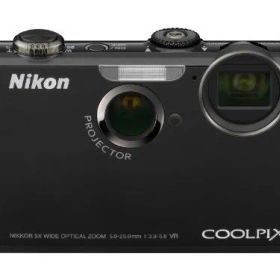 【中古】Nikon デジタルカメラ COOLPIX (クールピクス) S1100pj ブラック S1100PJBK 1410万画素 光学5倍ズーム 広角28mm 3型タッチパネル液晶プロジェクター