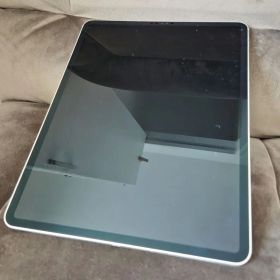 iPad Pro 12.9インチ(第3世代) ③-1