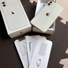 iPhone 11 新品 22,900円 中古 12,000円 | ネット最安値の価格比較