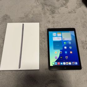 iPad 第7世代 32GB Cellular スペースグレイ 極美品