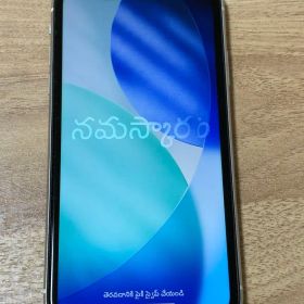 Apple iPhone 11 ホワイト 本体