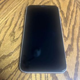 iPhone１１ １２８G シルバー