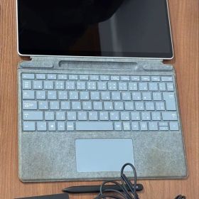 Surface Pro8 / Core i5 / 8GB / 256GB/訳あり