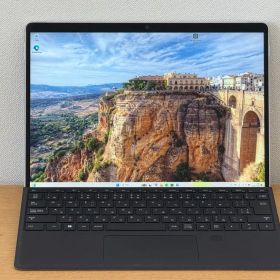 美品：Surface Pro8 Core i5-1145G7/8GB/256GB