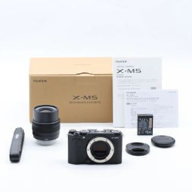 FUJIFILM X-M5 レンズキット XF15-45mm ブラック｜日英二言語対応・APS-C・手ぶれ補正・Vlog/旅行/スナップに最適【中古】
