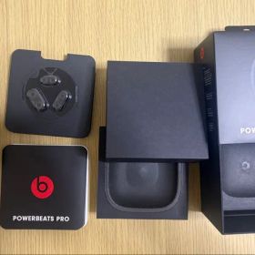 【ジャンク品】Powerbeats Pro ブラック ワイヤレスイヤホン