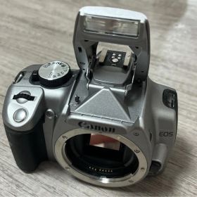 Canon EOS Kiss Digital N
