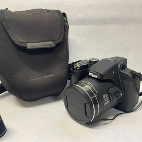 【カメラ】ニコン Nikon COOLPIX P600 ブラック コンパクトデジタルカメラ バッテリーなし 動作未確認