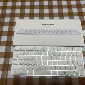 Magic Keyboard ホワイト