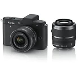 【中古】(非常に良い)Nikon ミラーレス一眼カメラ Nikon 1 (ニコンワン) V1 (ブイワン) ダブルズームキット ブラック N1 V1WZ BK