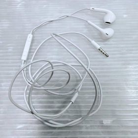 アップル(Apple)の【純正品】Apple イヤホン EarPods 3.5mm オーディオプラグ(その他)