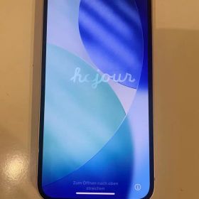 Apple iPhone 13 ホワイト 本体