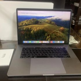 極美品 MacBook Pro A1990 2018 i7/16GB/512GB