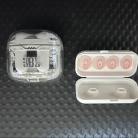 JBL TUNE FLEX GHOST 付属品セット(イヤーピースは未使用)
