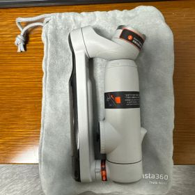 【ほぼ新品】Insta360FlowPro&磁気マウント&Anker充電器セット