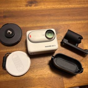 Insta360 GO 3 本体 64GB