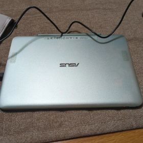 10.1型 2in1ノートパソコン ASUS T101HA
