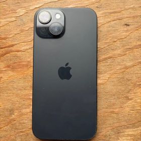 Apple iPhone 15