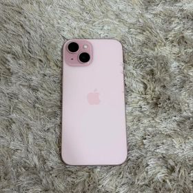 Apple iPhone 15 256GB ピンク