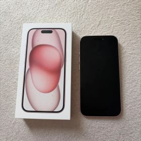 iPhone15 ピンク 256GB 美品