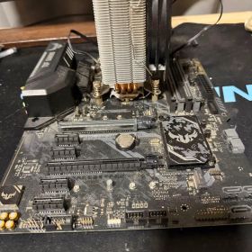動作品 i7-9700KF＋TUF H370 WIFI＋クーラー