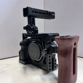 SONY α7Ⅲ【シャッター数2510回 リグ付き 箱付き】
