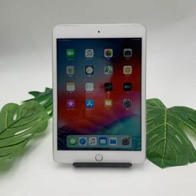 iPad mini 3 16GB キャリア DOCOMO