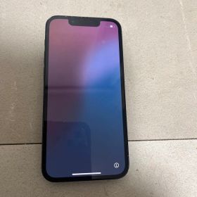 Apple iPhone 13 ブラック