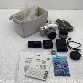 [盛岡64-0008]【店舗併売】Canon EOS Kiss M2 ダブルキット ホワイト ★動確済み★【併売】【中古/60】